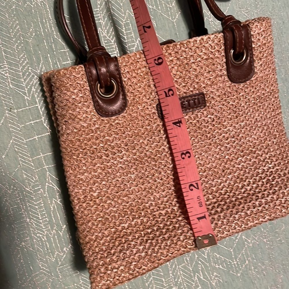 Rosetti Woven Straw Tan Purse With Brown Faux Leather Handles & trim intage EUC - Picture 10 of 13